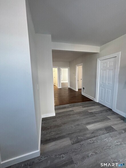 Building Photo - 509 Ogden St