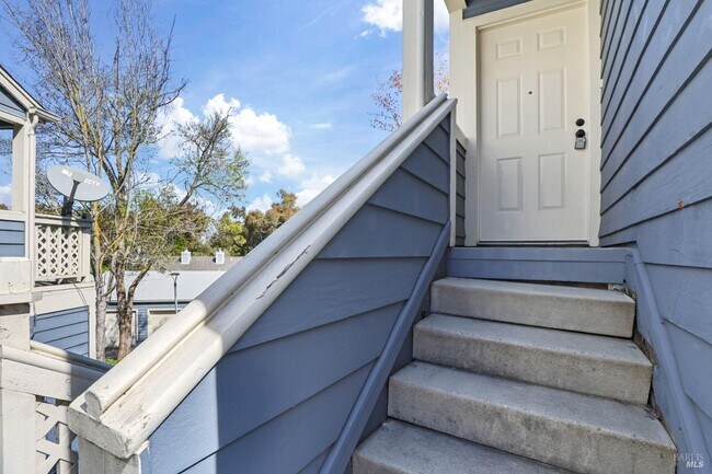 Building Photo - 219 Sea Crest Cir