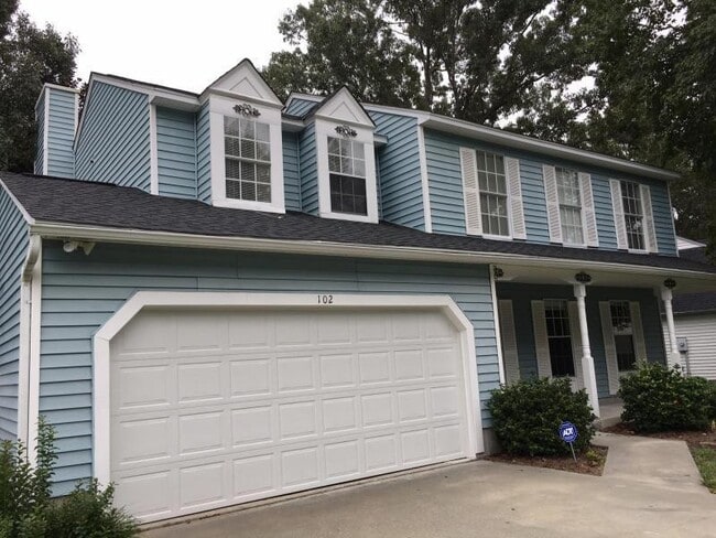 Building Photo - Gorgeous Home in Crowfield Plantation!