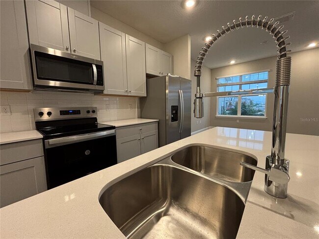 Building Photo - 16442 Tangerine Mesa Dr