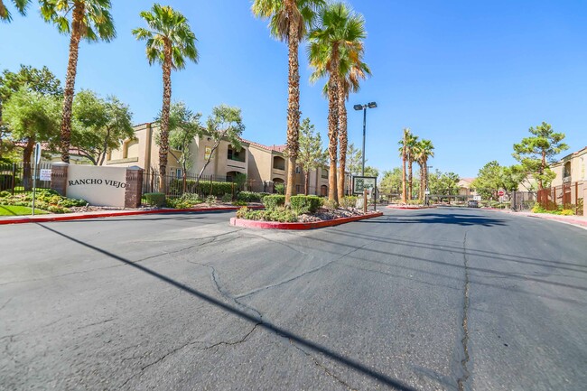 Primary Photo - 7885 W Flamingo Rd