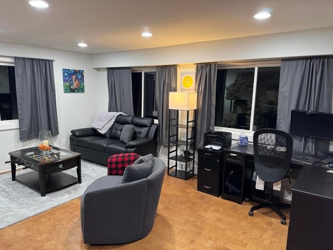 Building Photo - 37835 Atkins Knoll Rd