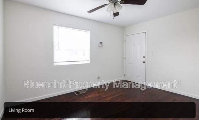 Building Photo - 1415 12th Ave N