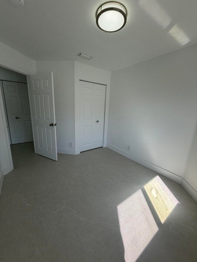 Building Photo - 20841 NW 1st St