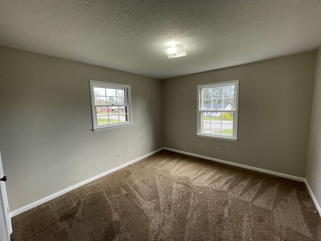 Building Photo - SHJ279-1012 Mark Drive