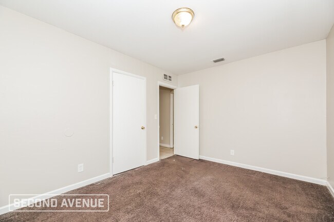 Building Photo - 4157 McMillan Cir