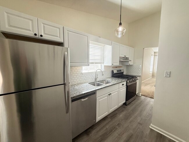 Building Photo - 4073 Settlers Hill Way