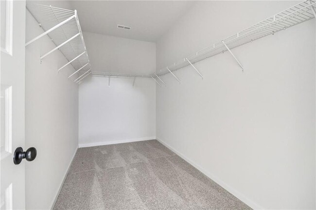 Building Photo - 700 Shetland Trl