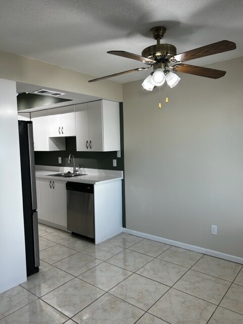 Kitchen and dining room - 145 174th Ave E