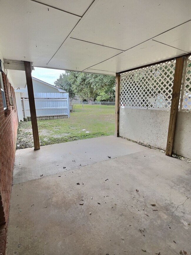 Building Photo - Updated 3-Bedroom Home in Ocean Springs!