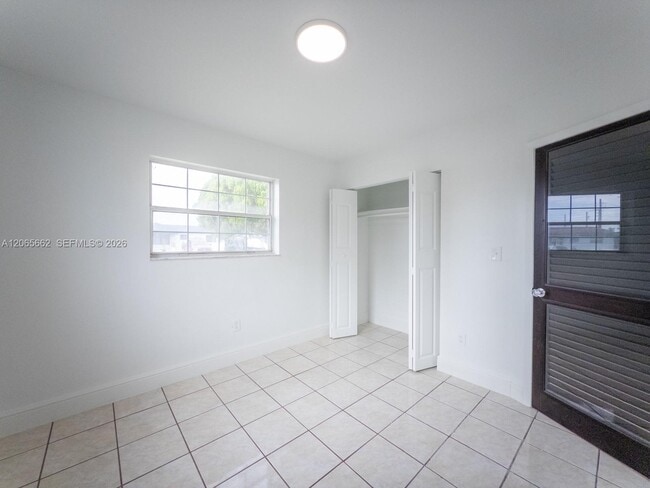 Building Photo - 27913 SW 131 AVE