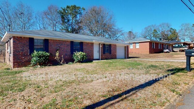 Building Photo - 125 Nann St