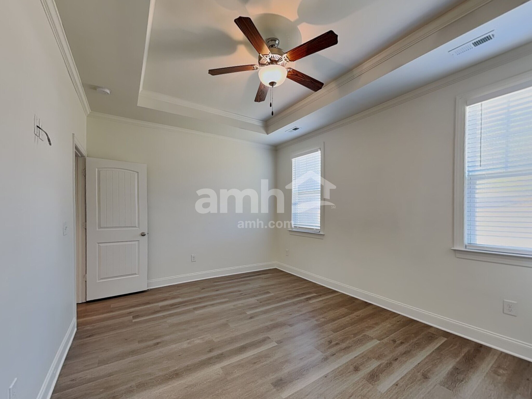 Building Photo - 166 Sequoia Dr