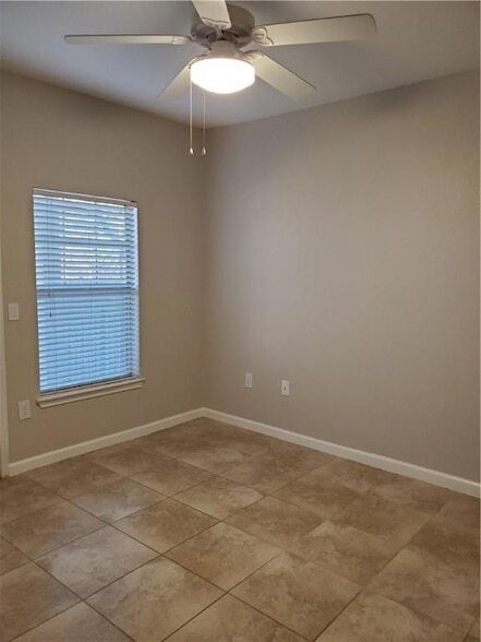 Building Photo - 11203 Ranch to Market Rd 2222