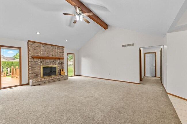 Building Photo - 53638 Springhill Meadows Dr