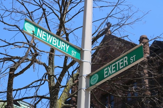 Building Photo - 28 Exeter St