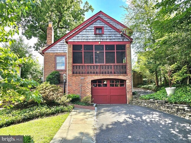 Building Photo - 3410 15th St N