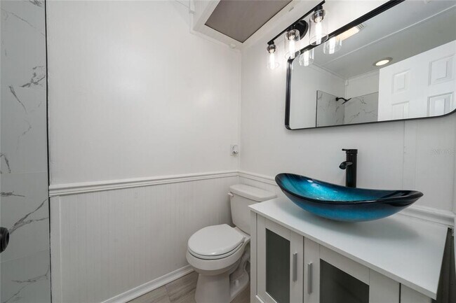 Building Photo - 1034 Falcon St