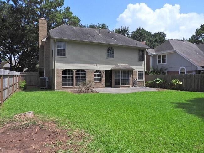 Building Photo - 4427 Wavertree Dr