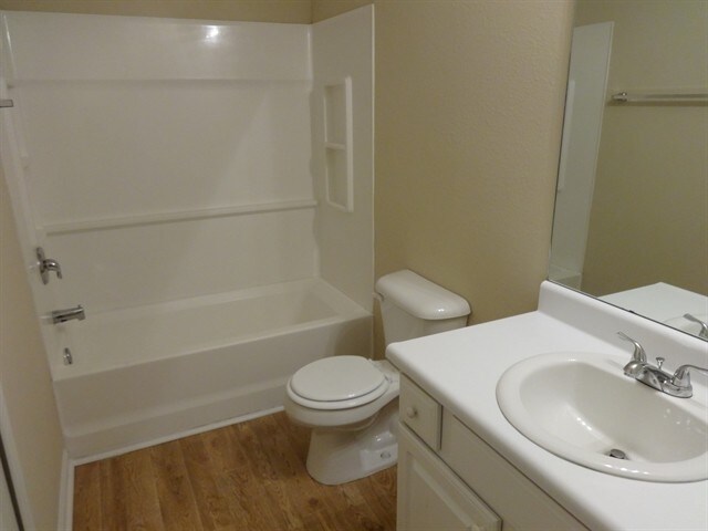 Building Photo - 5 Stemson Way
