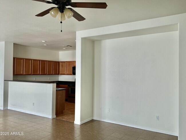 Building Photo - 3871 E Jasper Dr