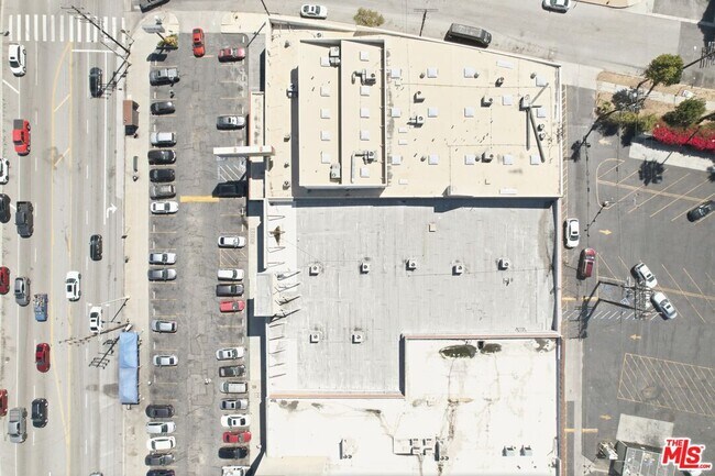 Building Photo - 5401 Alvern Cir