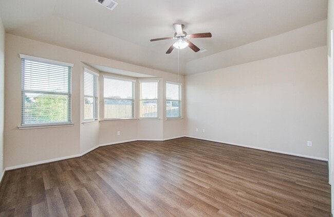 Building Photo - 3243 Aegean Dr