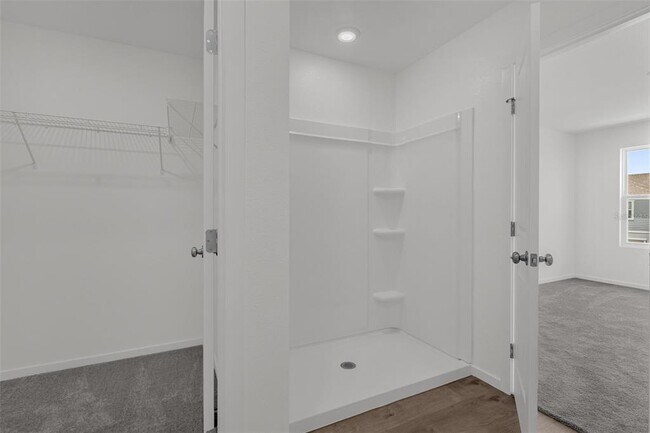 Building Photo - 2424 Bevel Ln