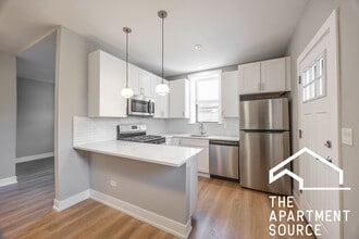 Building Photo - 3941 N Janssen Ave