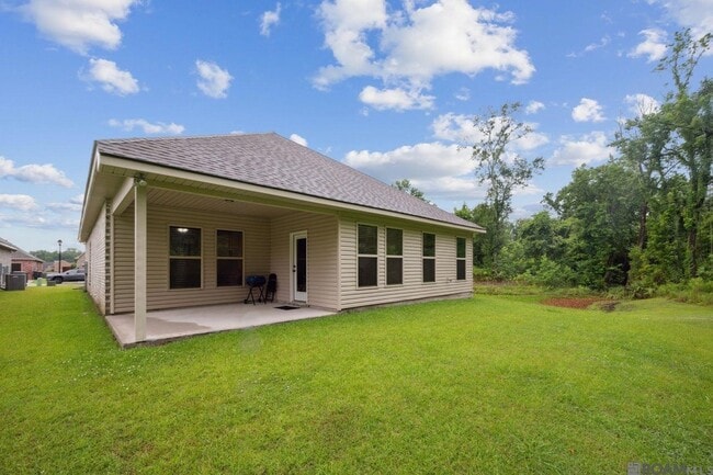 Building Photo - 840 Palmetto Point Dr