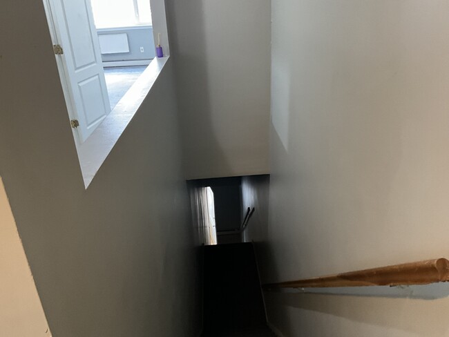 Hallway Steps - 255 Hosmer Ave