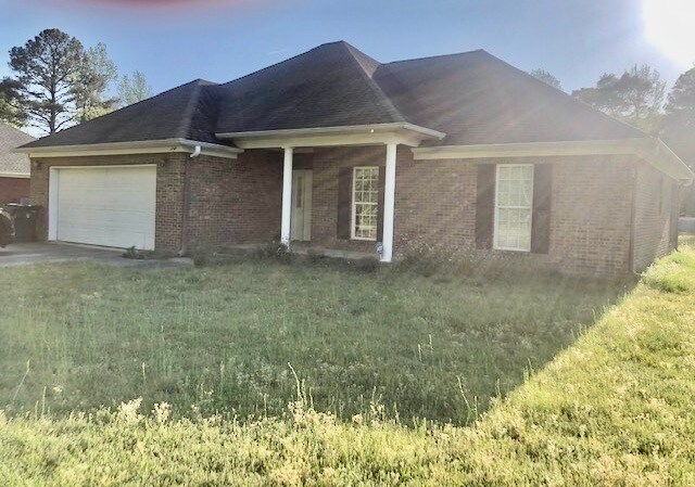 Primary Photo - 354 Race Track Rd