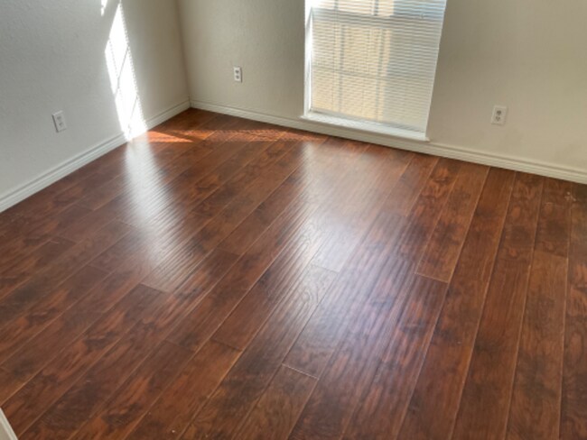 Building Photo - 5306 Langford Ln