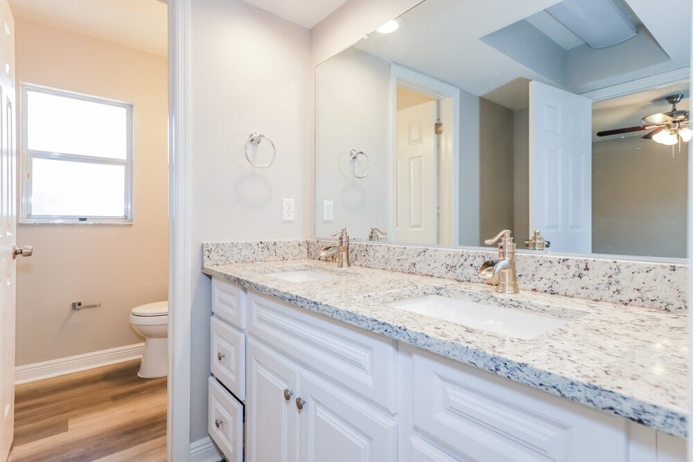 Building Photo - 506 Mahogany Dr