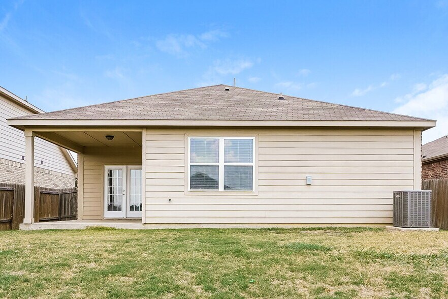 Building Photo - 6120 Chalk Hollow Dr