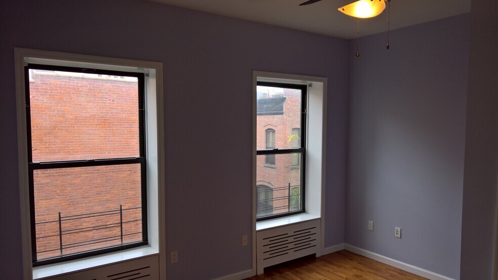 Bedroom - 159 E 121st St