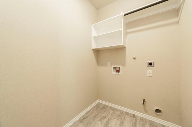 Building Photo - 21283 Catalina Palm Dr