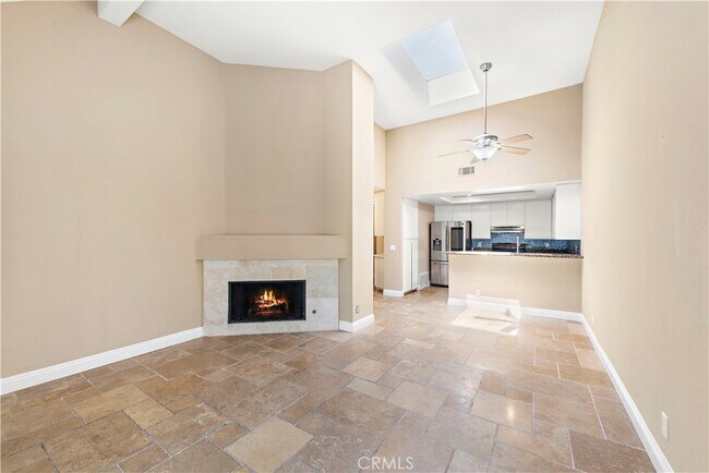 Building Photo - 81 Pearl-