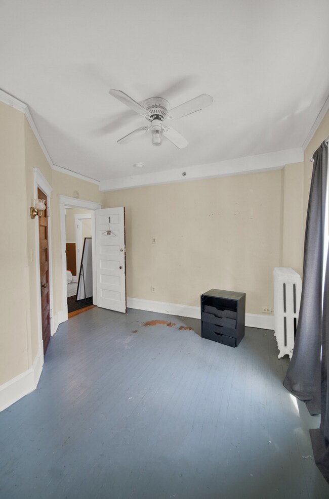 Building Photo - 807 Foster St