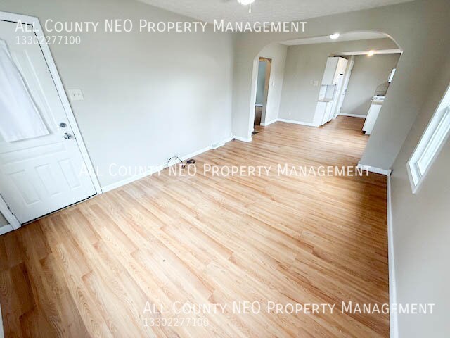 Building Photo - 1247 Grand Blvd