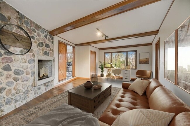 Primary Photo - Spacious Elm Grove 3BR/2BA Ranch Single Fa...