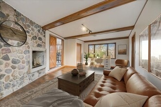 Building Photo - Spacious Elm Grove 3BR/2BA Ranch Single Fa...