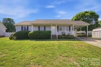 Building Photo - 1607 McFarland Dr