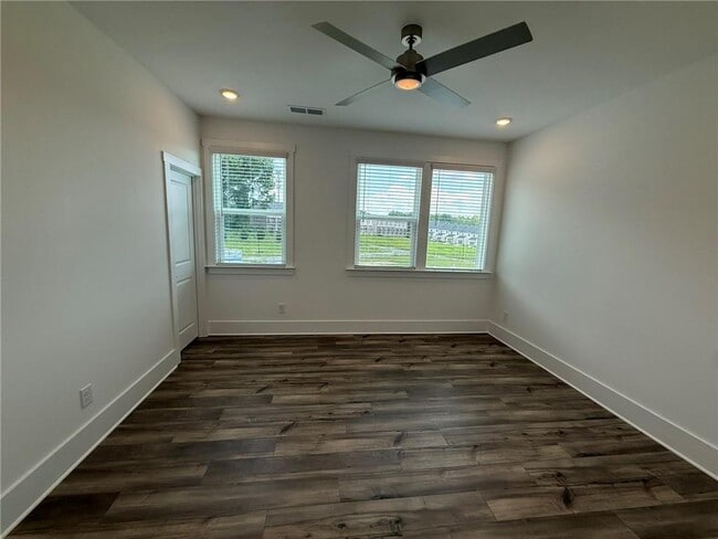 Building Photo - 1716 Gunnin Trce NW