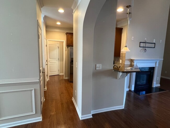 Building Photo - 10117 Falls Meadow Ct