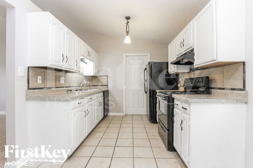 Building Photo - 1210 Gulf Dr