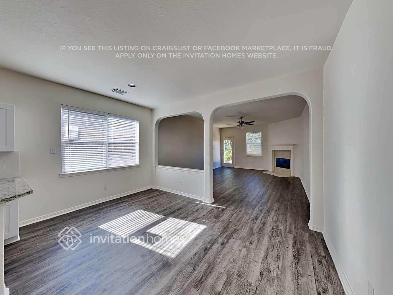 Building Photo - 411 Drake Ln