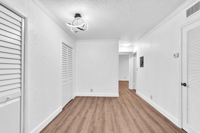 Building Photo - 1291 NW 13th St