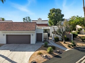 Building Photo - 809 Inverness Dr