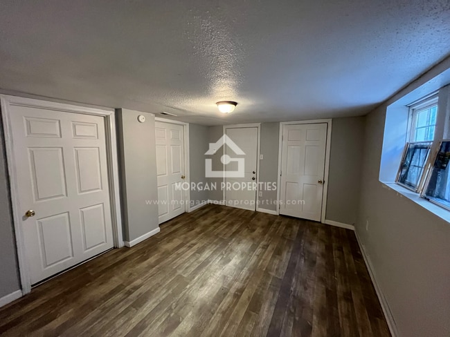 Building Photo - 1807 Meridian St